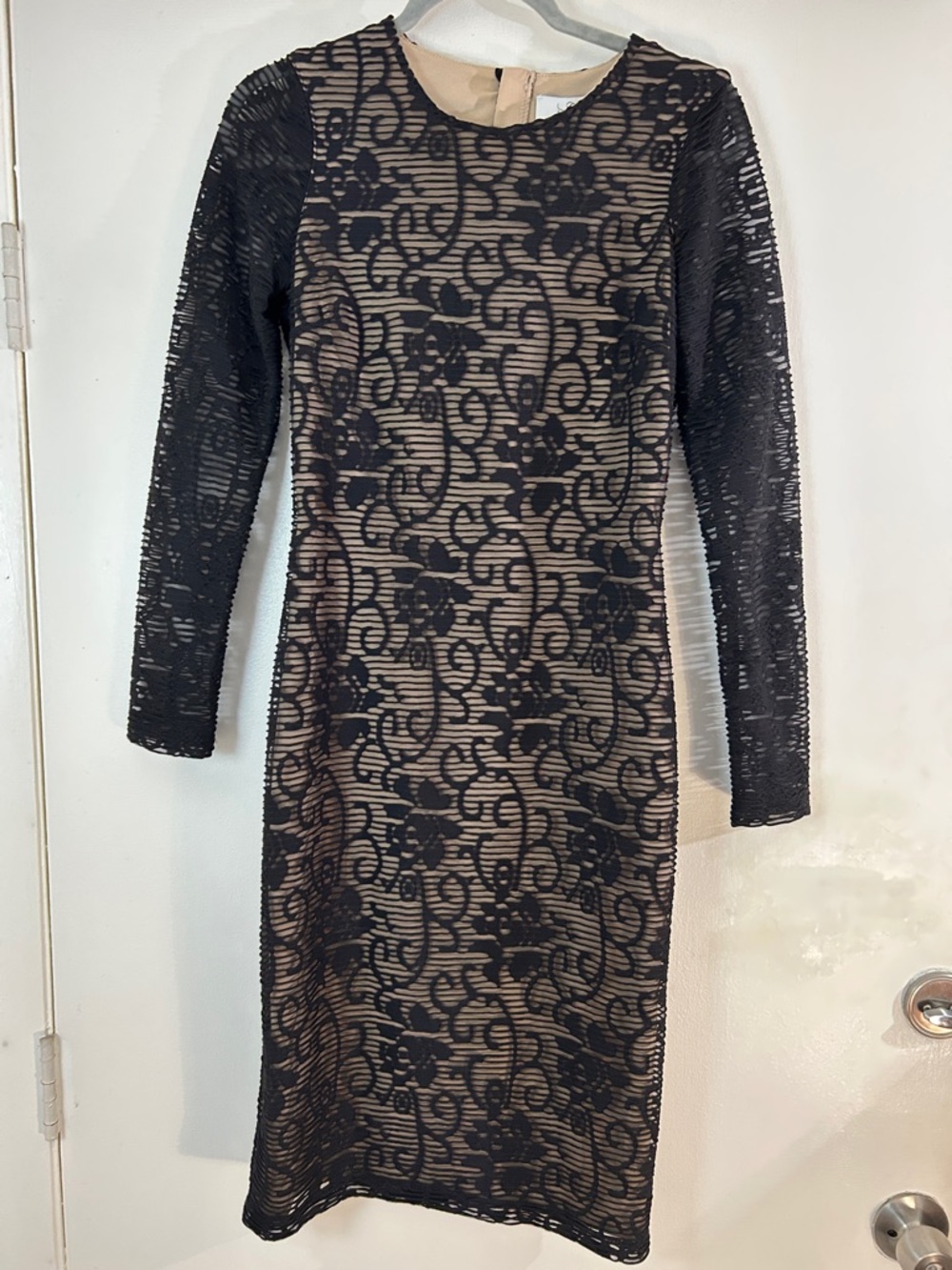 NWT Long Sleeve Black & Beige Dress By Designer Badgley Mischa